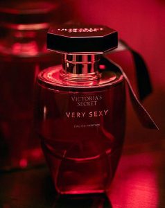 خرید عطر وری سکسی